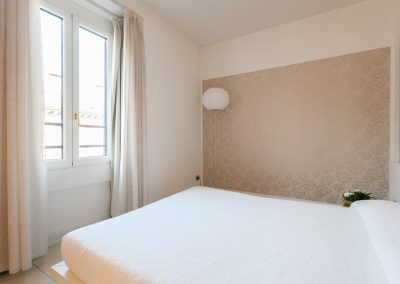 Residence La Casa di Alice appartamenti in affitto Milano bilocale executive camera da letto 6