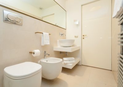 Residence La Casa di Alice appartamenti in affitto Milano bilocale luxury bagno 2