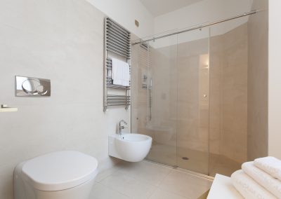 Residence La Casa di Alice appartamenti in affitto Milano bilocale smart gelsomino bagno 2
