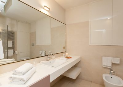 Residence La Casa di Alice appartamenti in affitto Milano bilocale smart sambuco bagno 2